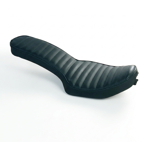 Horizontal-pleat Sportster buddy seat on a white background